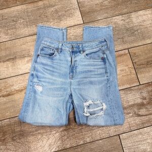 American Eagle Outfitters | Straight Mom Jeans